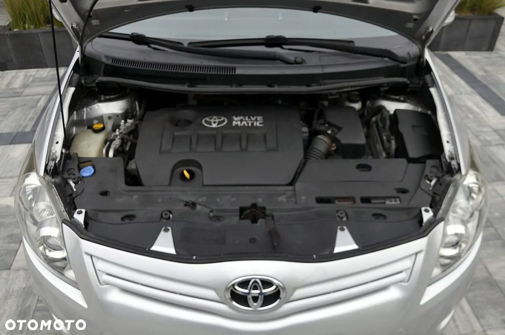 Toyota Auris - 23