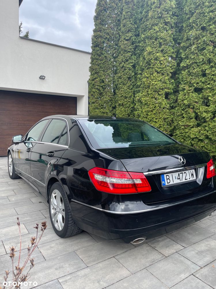 Mercedes-Benz Klasa E 350 CDI DPF BlueEFFICIENCY 7G-TRONIC Avantgarde - 4