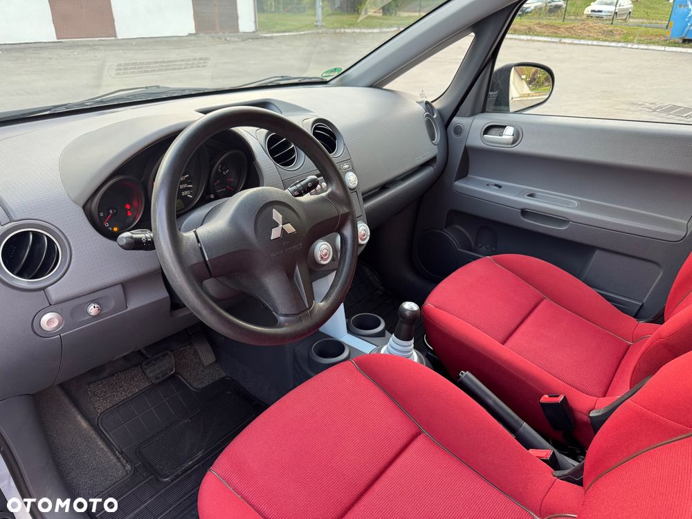 Mitsubishi Colt 1.5 Automatik Instyle - 21