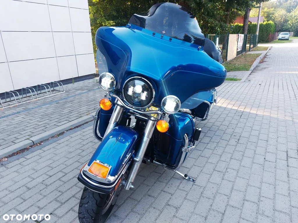 Harley-Davidson FLHTCU Ultra - 11