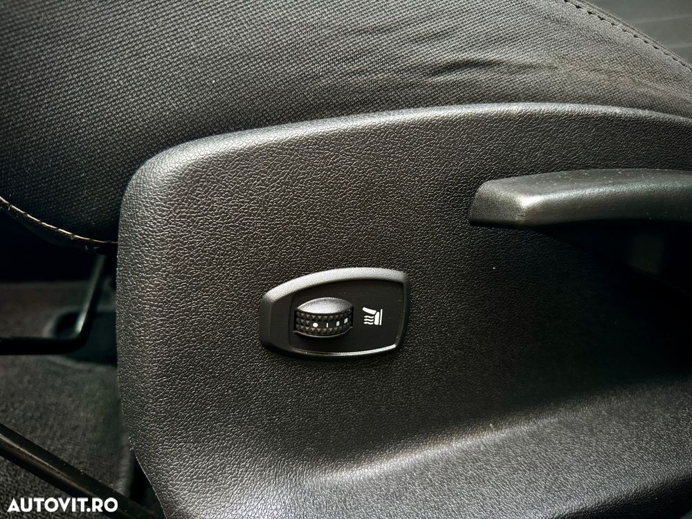 Renault Megane ENERGY dCi 110 Start & Stop LIMITED - 19