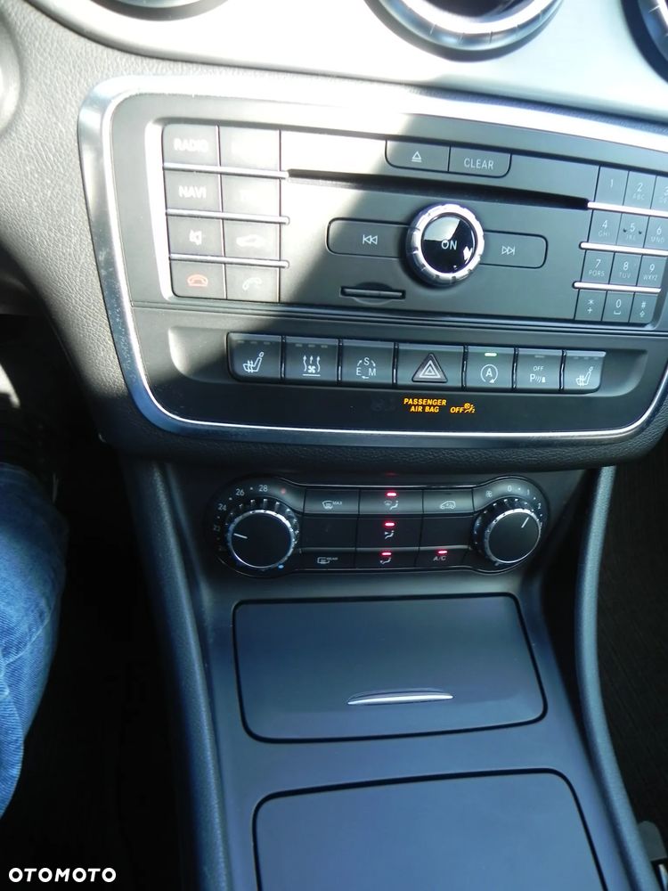 Mercedes-Benz CLA - 14
