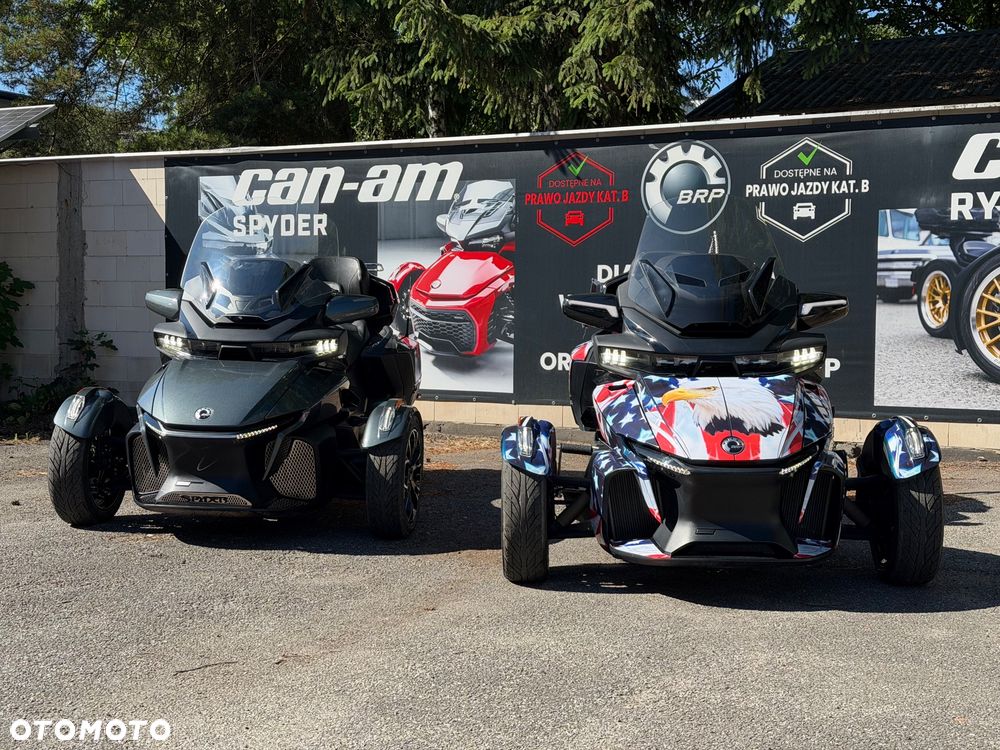 Can-Am Spyder - 11