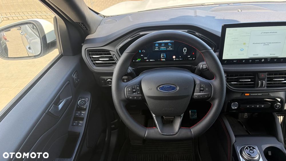 Ford Kuga - 18