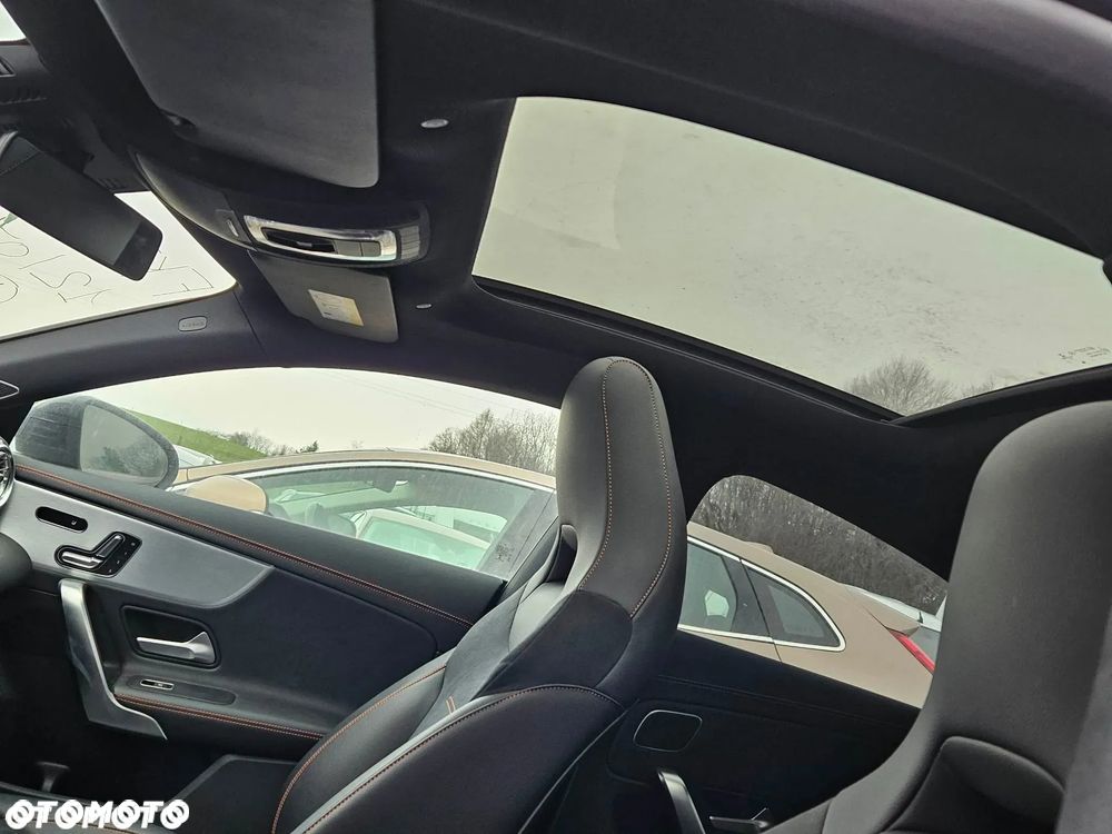 Mercedes-Benz CLA 200 7G-DCT Edition 1 - 21
