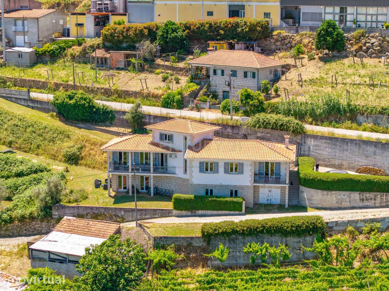 Casa T3 em Valadares, Baião - Oportunidade Única! - Grande imagem: 2/42