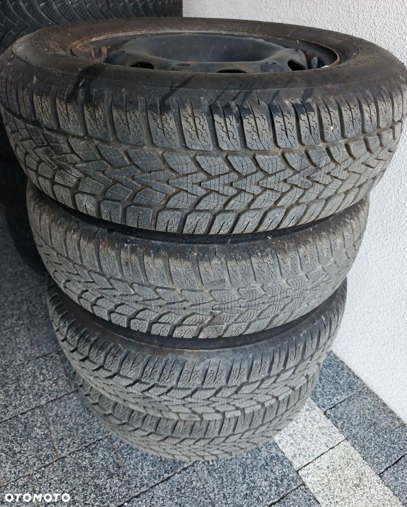 Volkswagen Polo 1.4 16V Comfortline - 23