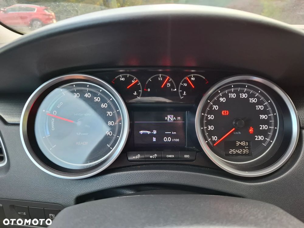 Peugeot 508 RXH 2.0 HDi HYbrid4 - 17
