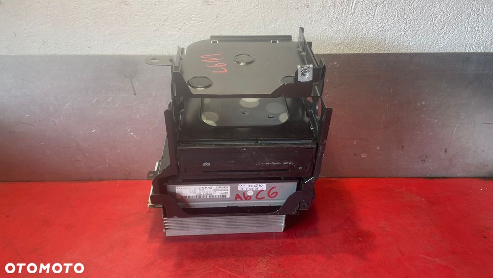 WZMACNIACZ RADIA 4F0910223C 4F0033541E AUDI A6 C6 - 1