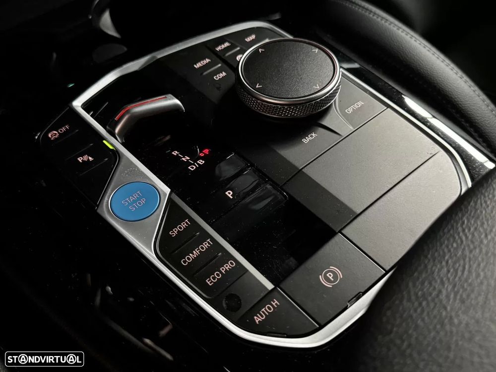 BMW iX3 M Sport Inspiring - 26