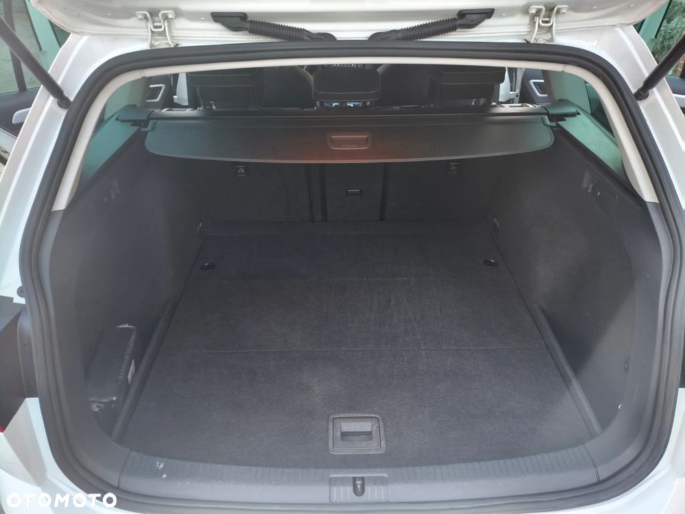 Volkswagen Golf 1.6 TDI BlueMotion Technology Cup - 15