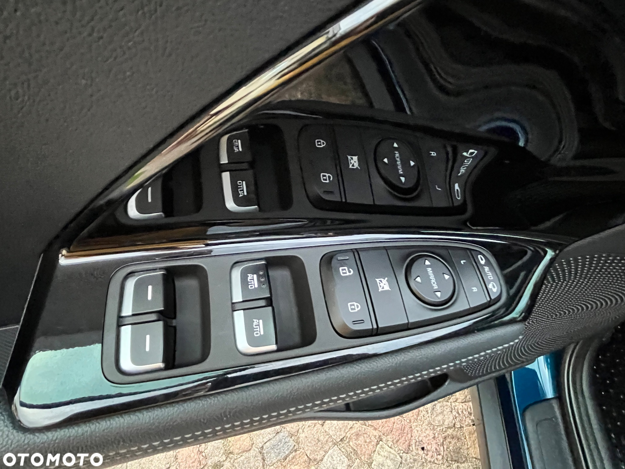 Kia Niro 1.6 GDI Hybrid L - 29