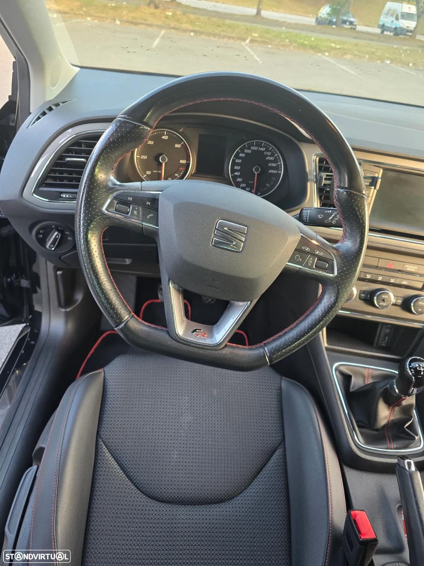 SEAT Leon 2.0 TDI FR S/S - 8