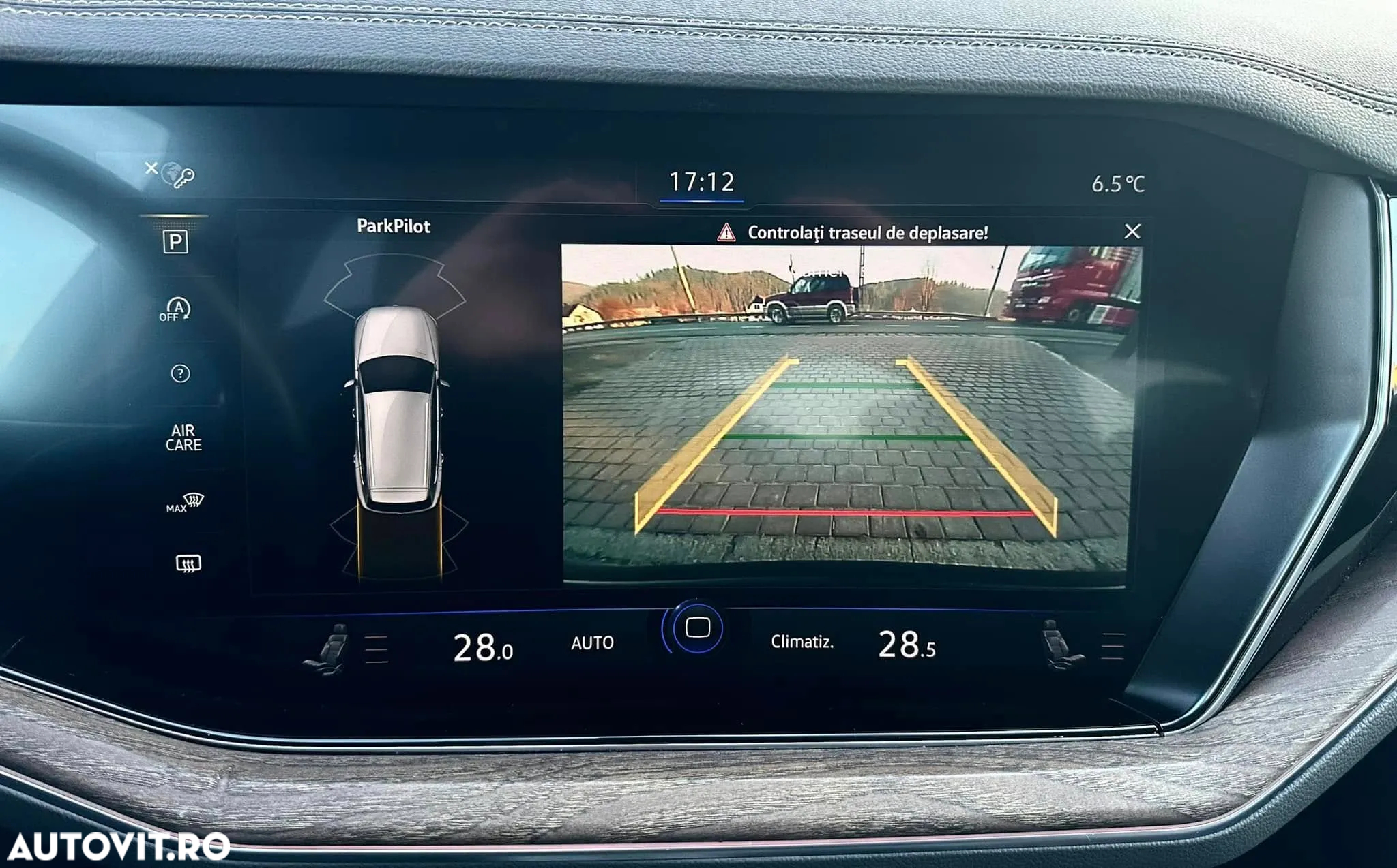Volkswagen Touareg 3.0 V6 TDI 4Motion DPF Automatik Atmosphere - 11