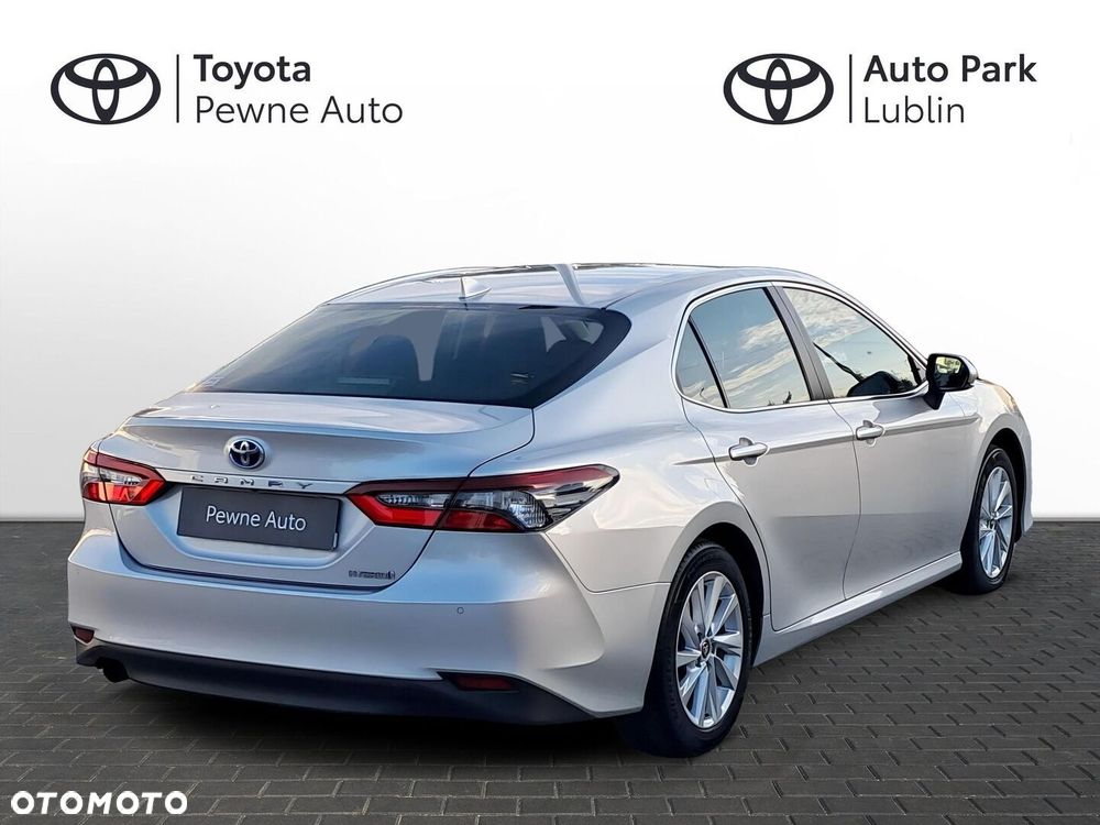 Toyota Camry 2.5 Hybrid Comfort CVT - 6