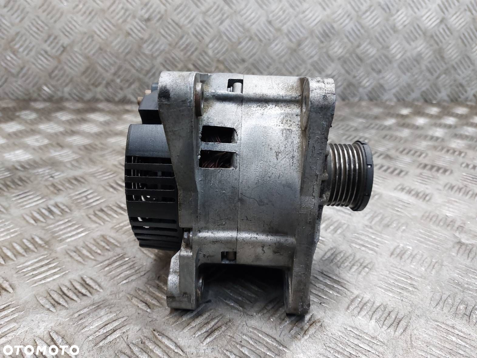 ALTERNATOR VOLKSWAGEN PASSAT B5 1.9 TDI - 4
