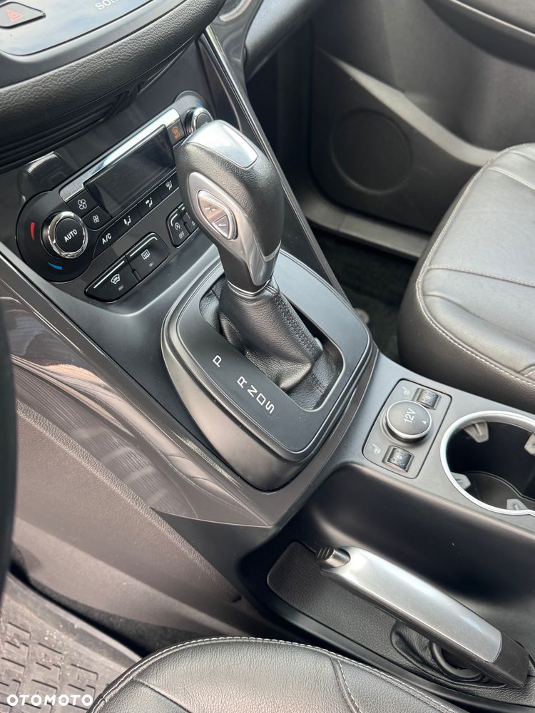 Ford Kuga 2.0 TDCi 4WD Titanium Plus - 29