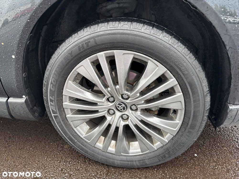 Toyota Venza - 21