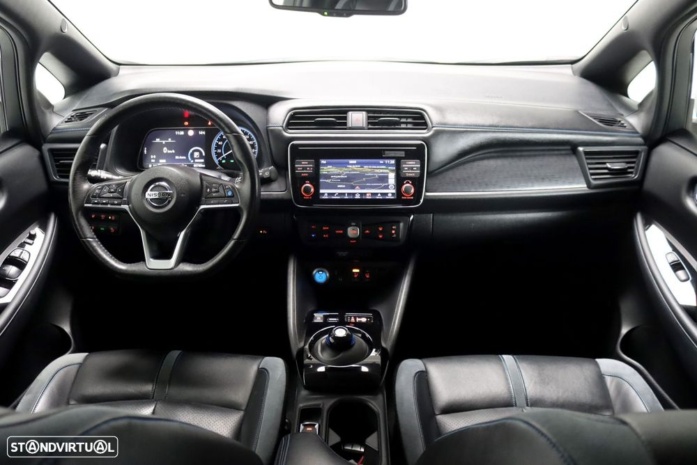 Nissan Leaf 40 kWh Tekna - 29