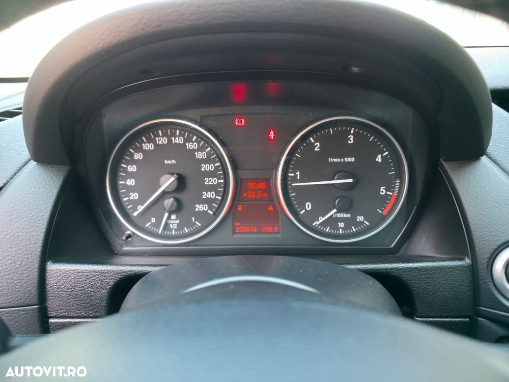 BMW X1 sDrive18d - 19