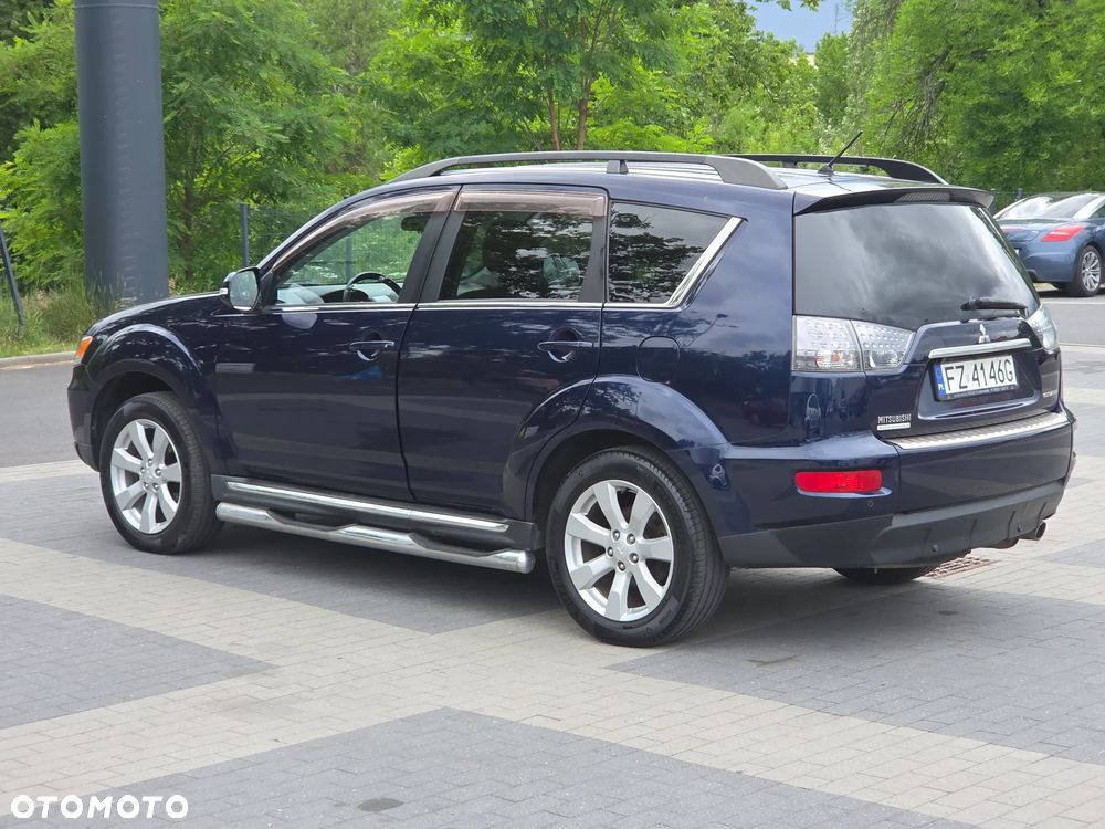 Mitsubishi Outlander 2.0 Intense 2WD - 6