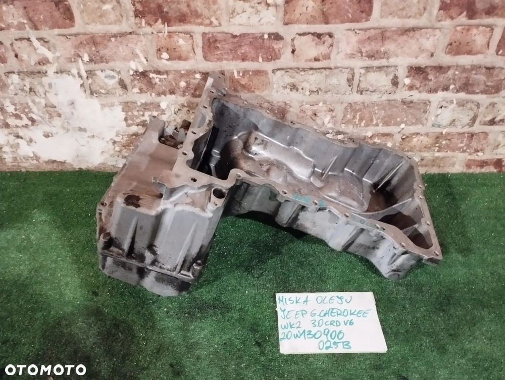 MISKA OLEJOWA JEEP GRAND CHEROKEE WK2 3.0 CRD V6 2014 ROK KOD: VM44D - 2