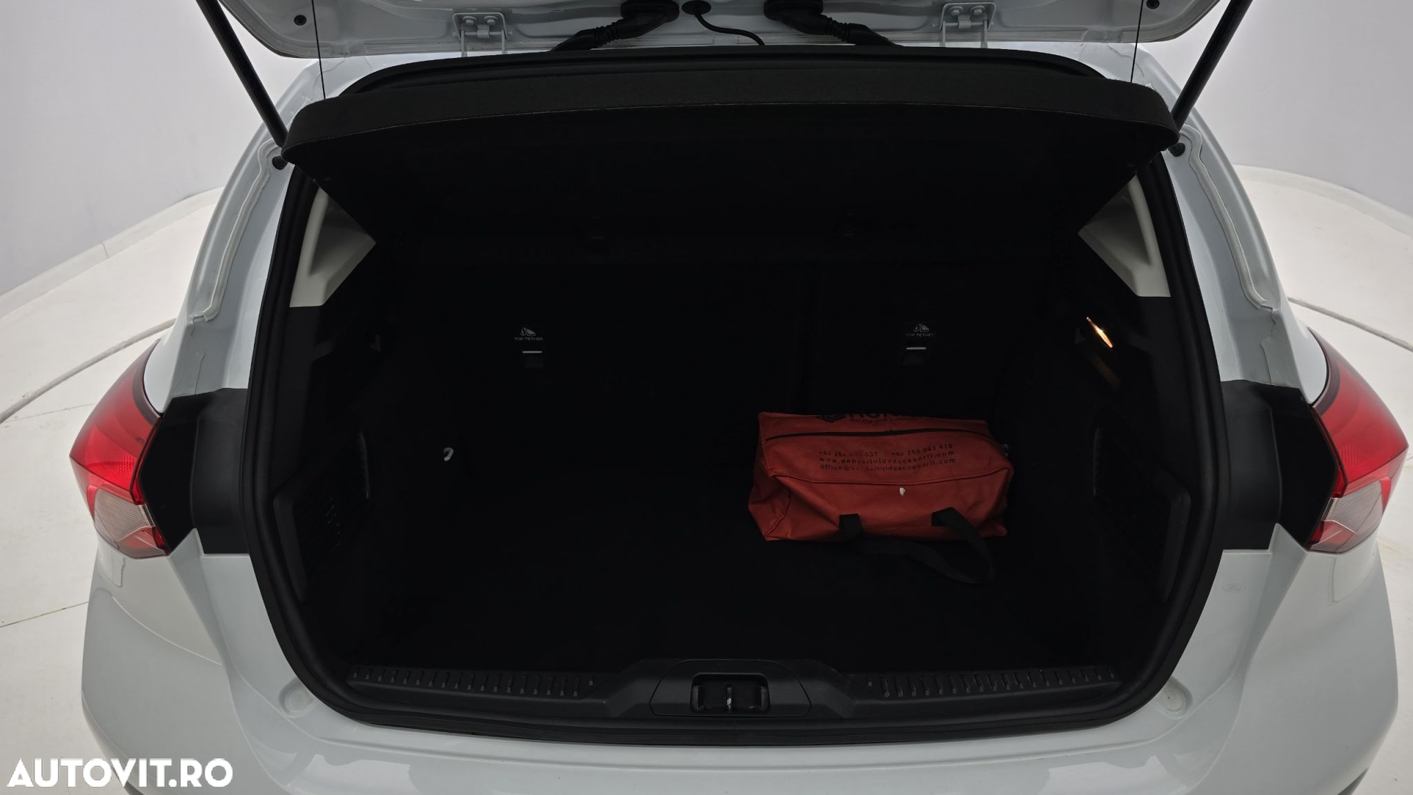 Ford Focus 1.5 EcoBlue Trend Edition - 25