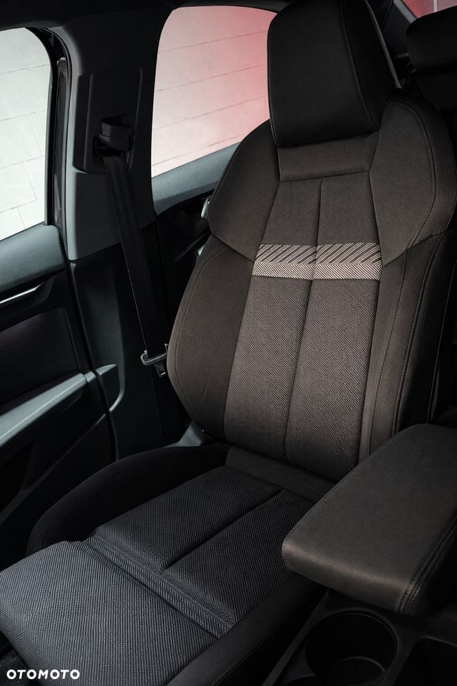 Audi A3 Limousine 35 TFSI mHEV S tronic - 8