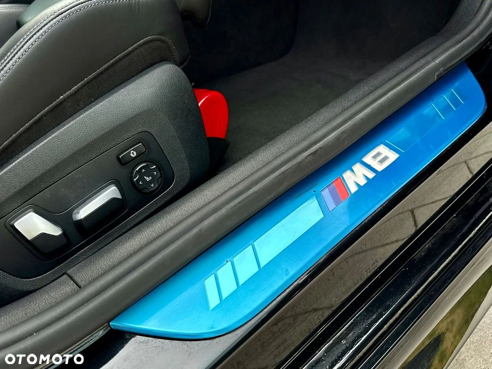 BMW M8 - 28