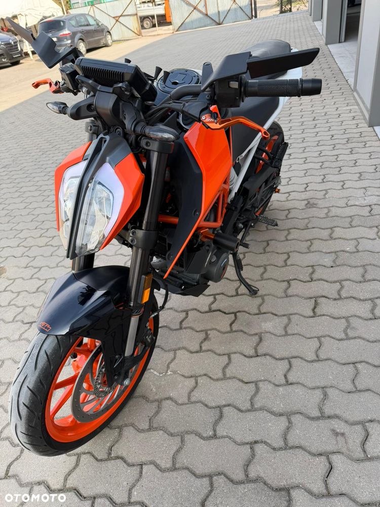 KTM Duke - 4