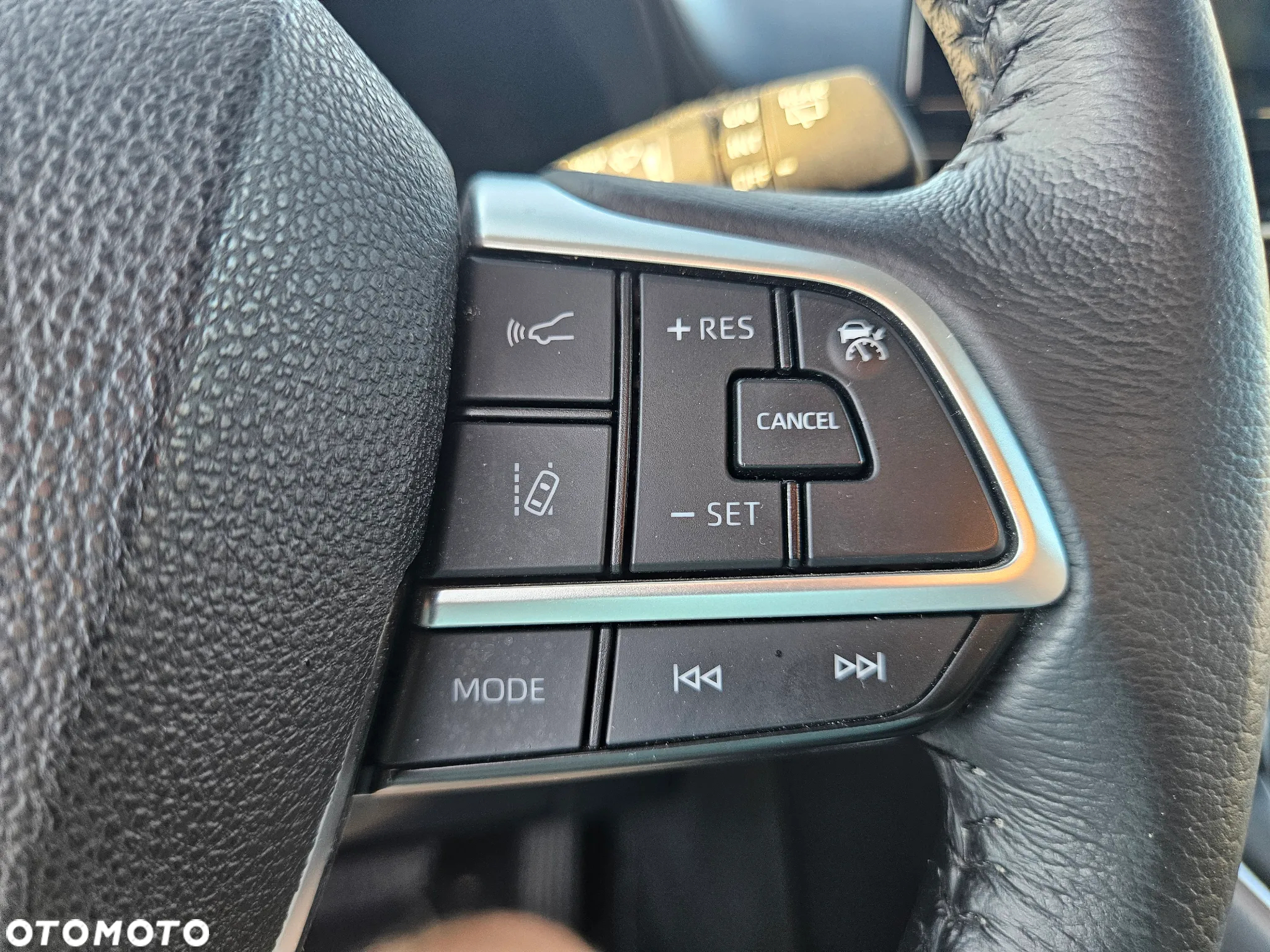 Toyota Sienna - 8