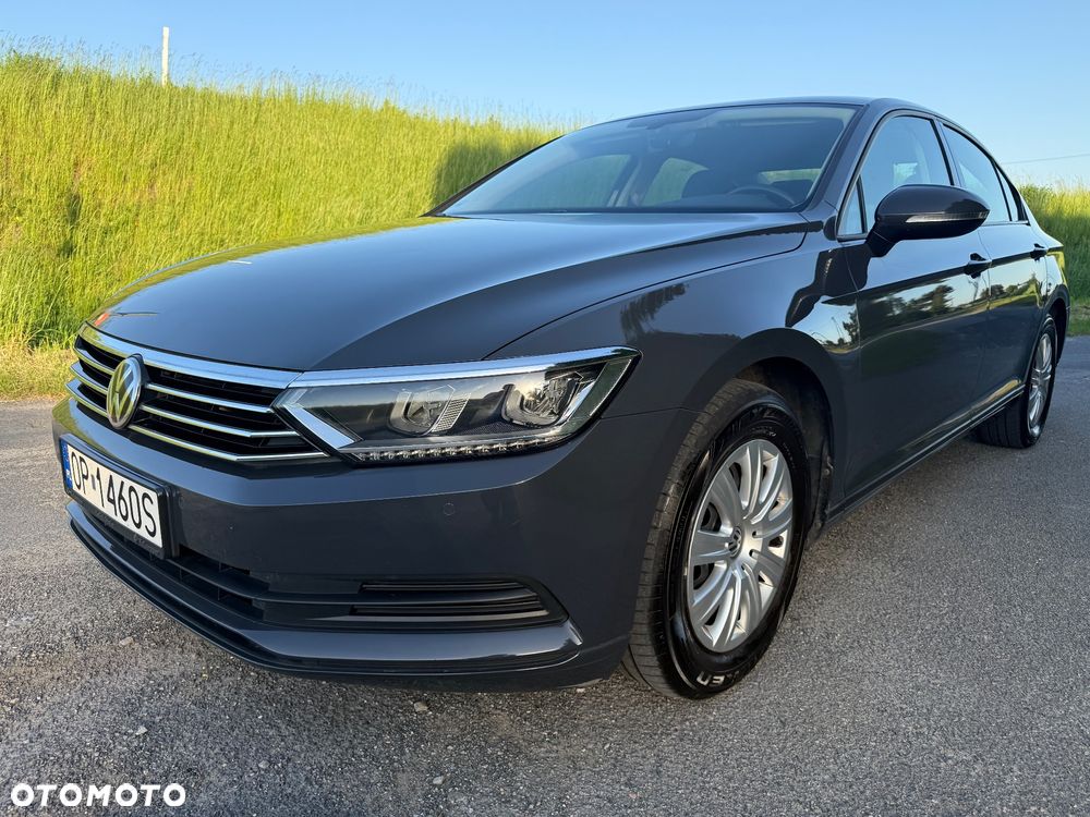 Volkswagen Passat 2.0 TDI SCR Comfortline - 4