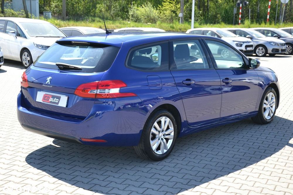 Peugeot 308 - 7