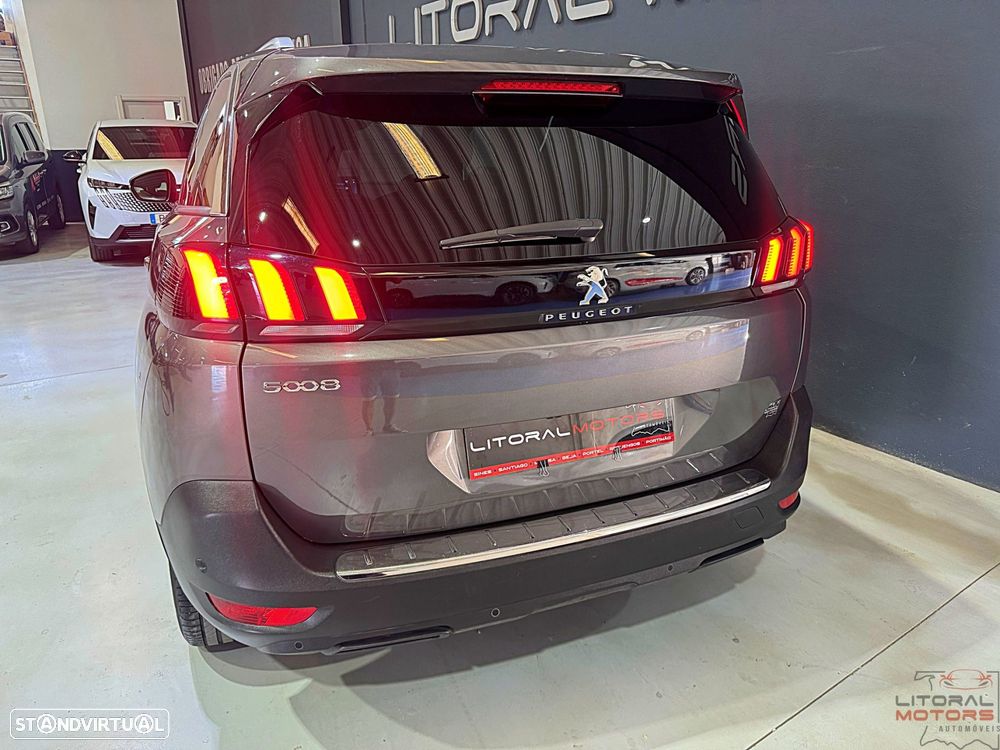 Peugeot 5008 1.2 PureTech Allure Pack EAT8 - 10