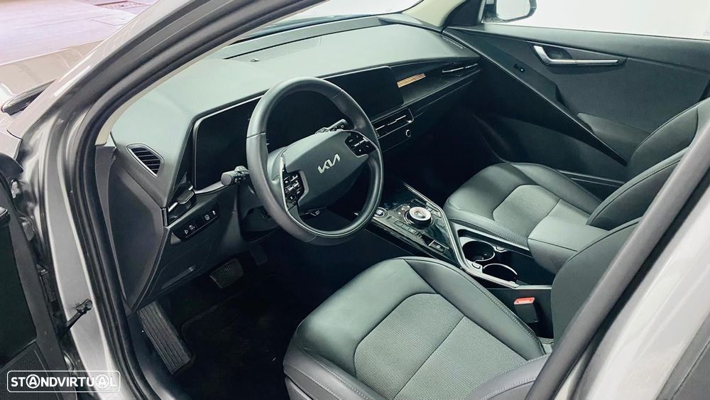 Kia Niro 1.6 GDi HEV Tech - 2