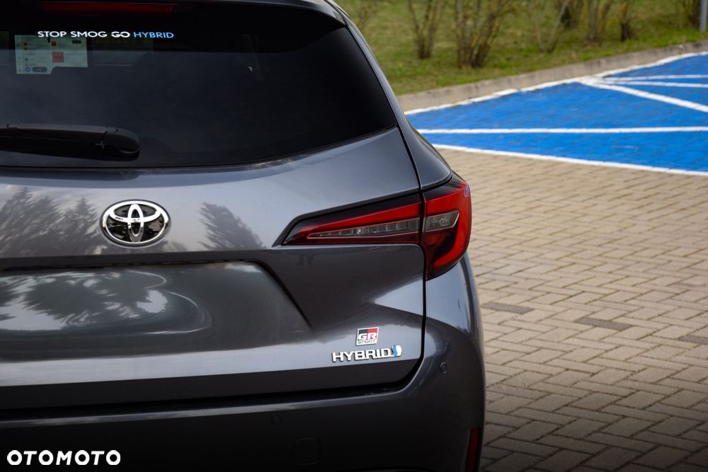 Toyota Corolla - 12