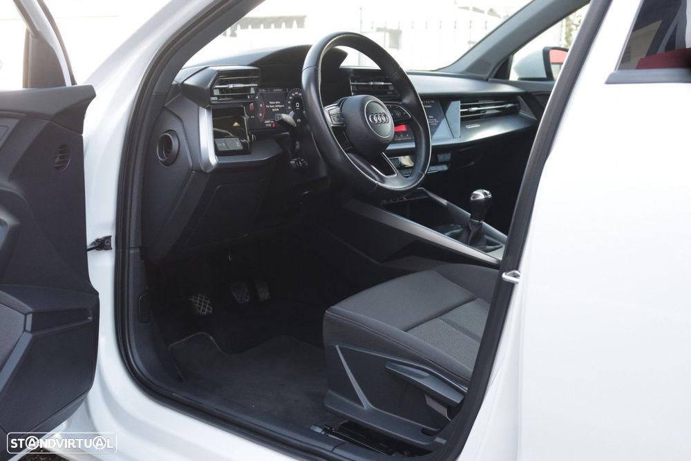 Audi A3 Sportback 30 TDI Advanced - 17