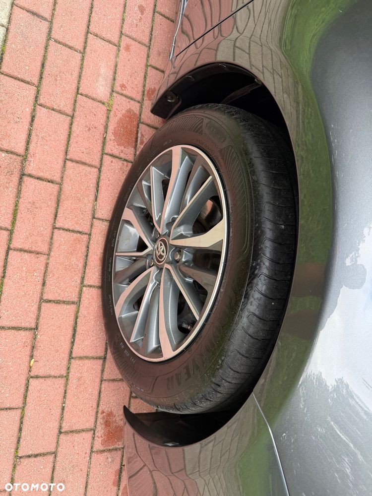 Toyota Avensis Touring Sports 1.8 Multidrive S Edition S+ - 25
