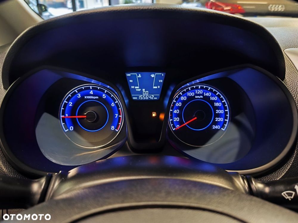 Hyundai ix20 1.6 Comfort - 16