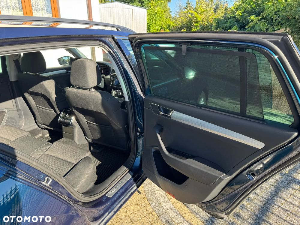 Skoda Superb 2.0 TDI 4x4 DSG Premium Edition - 12