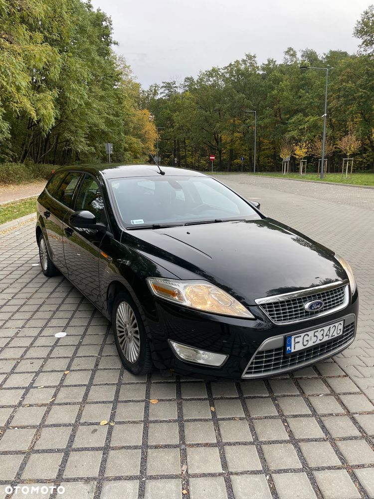 Ford Mondeo 2.0 TDCi Ambiente - 4