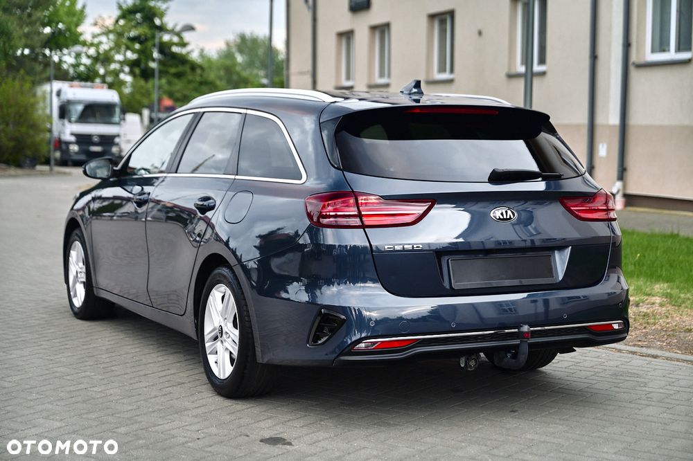 Kia Ceed 1.6 CRDi GT Line - 14