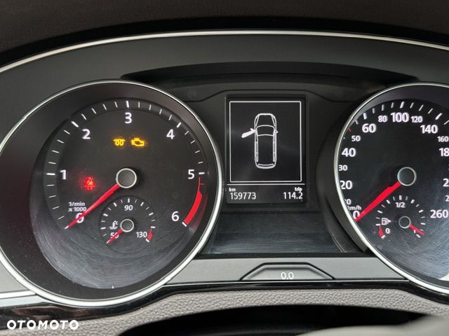 Volkswagen Passat 2.0 TDI BMT Highline - 22