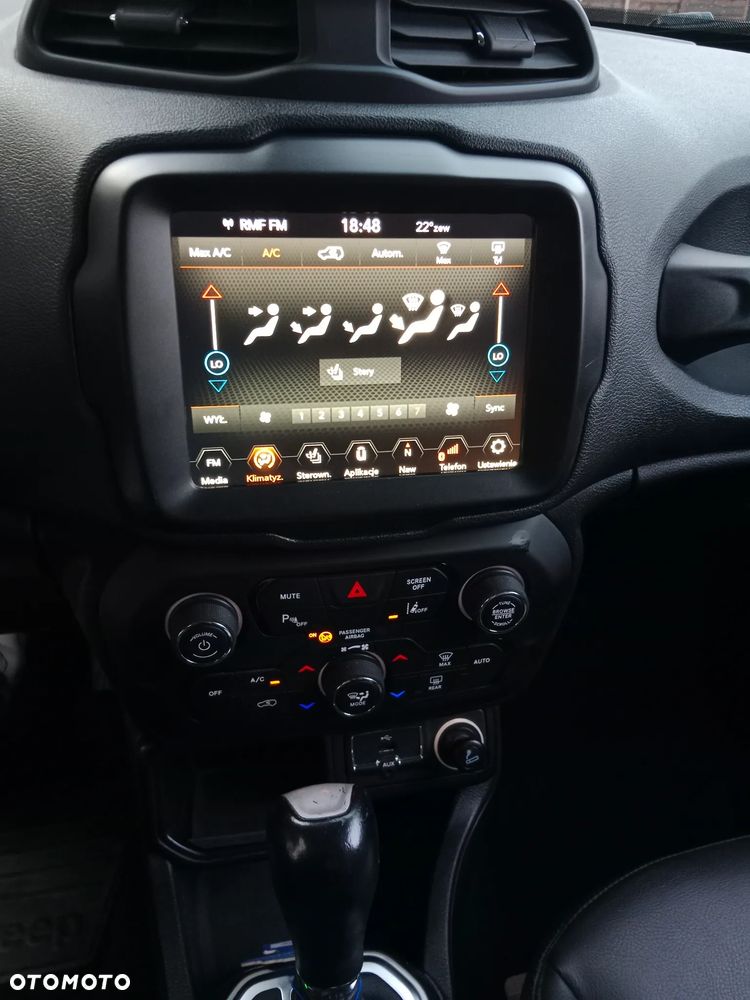 Jeep Renegade - 26