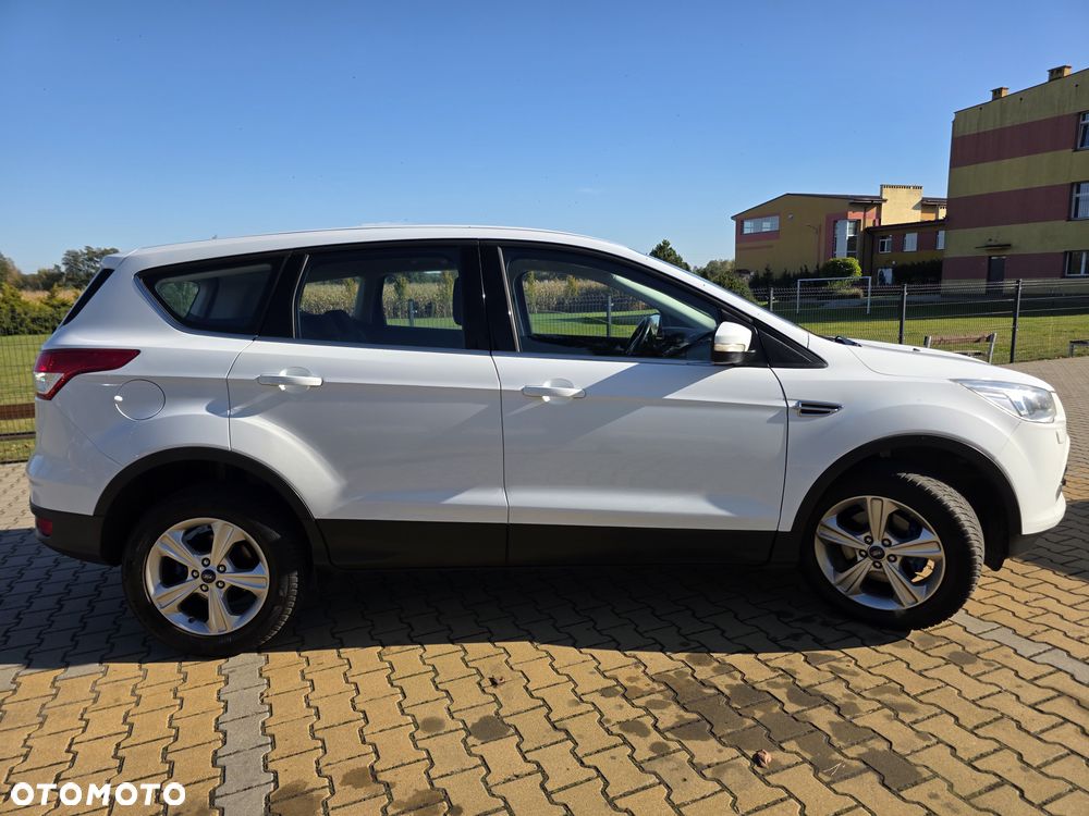 Ford Kuga - 4