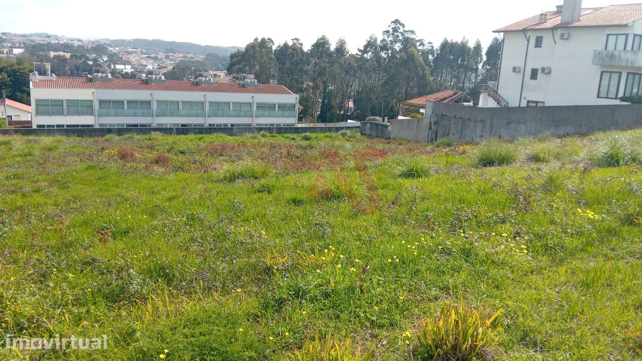 Terreno urbano com PIP aprovado e 2.583m² |Excelente oportunidade de i - Grande imagem: 3/4