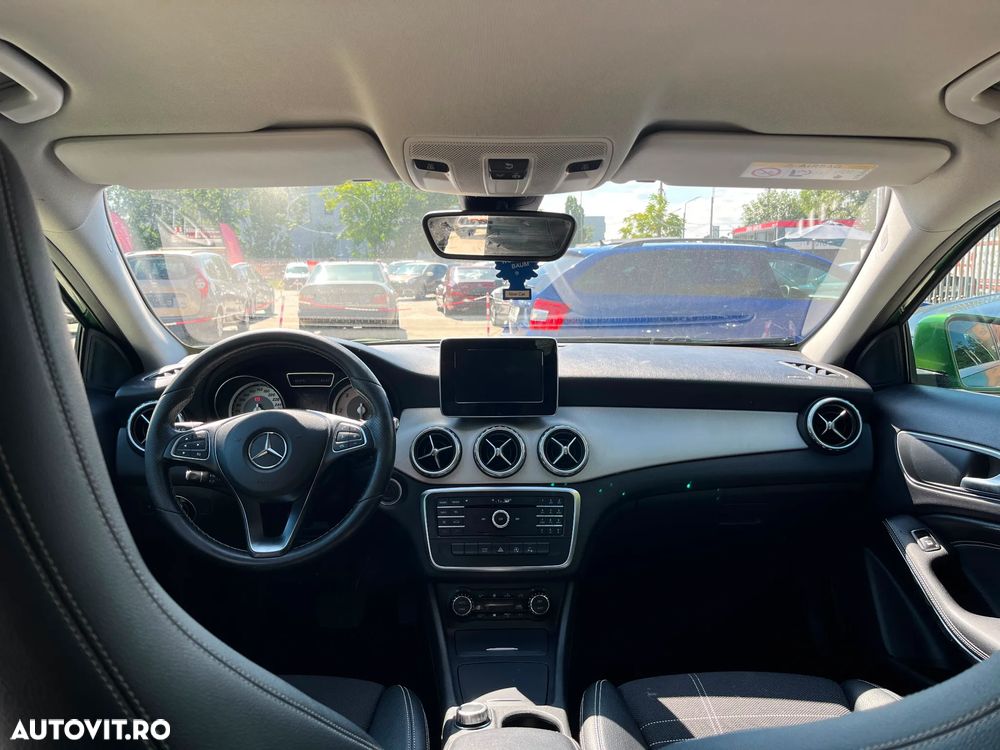 Mercedes-Benz GLA 200 d 4MATIC Aut. - 5