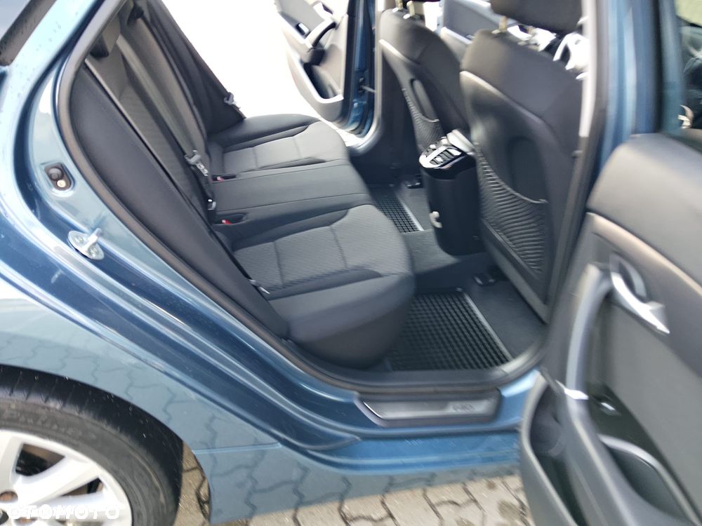 Hyundai i40 Kombi 2.0 Premium - 11
