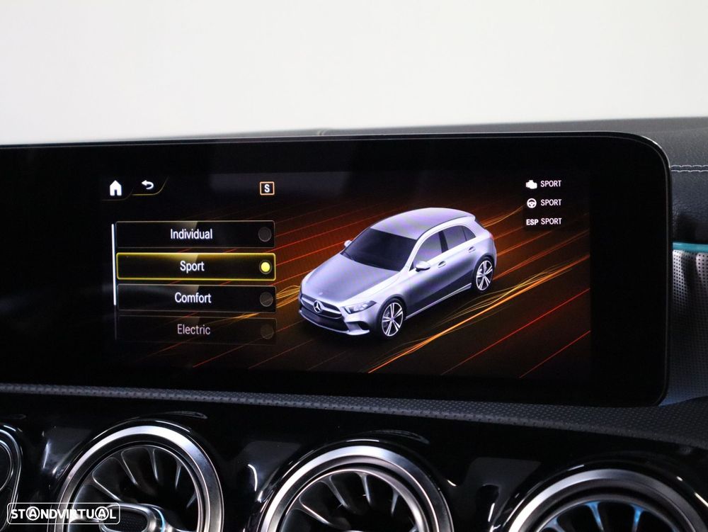 Mercedes-Benz A 250 e AMG Line - 16