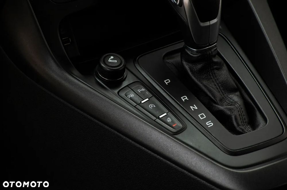 Ford Focus - 18
